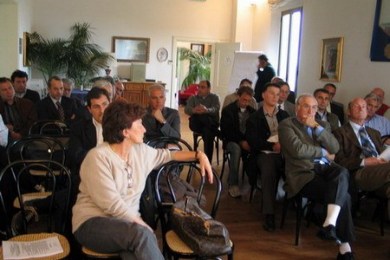 Assemblea Anisa 13 Maggio 2004