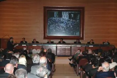 Tavola rotonda- "La distribuzione dei carburanti- il modello italiano"